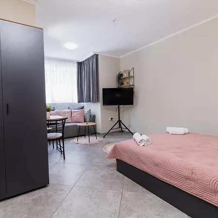 Apartment Center *